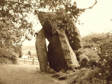Kimogue Dolmen - Kilkenny